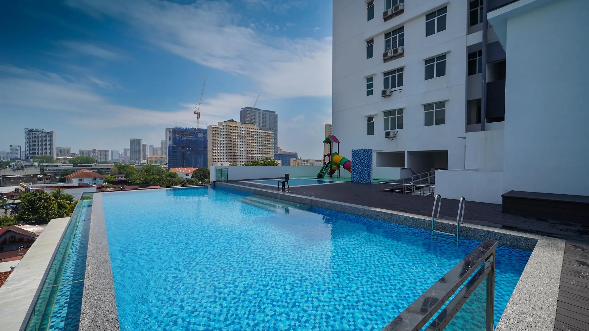 Avatel Jelutong Hotel Gelugor